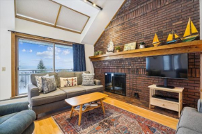 Sunrise Village East Glade B2: Ski in/ski out right from your 3 bedroom condo